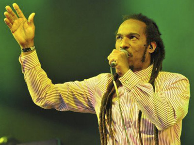 Benjamin Zephanianh - poeta dub británico-jamaiquino - performer político - 